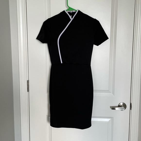 PLT Black Dress - Picture 2 of 5